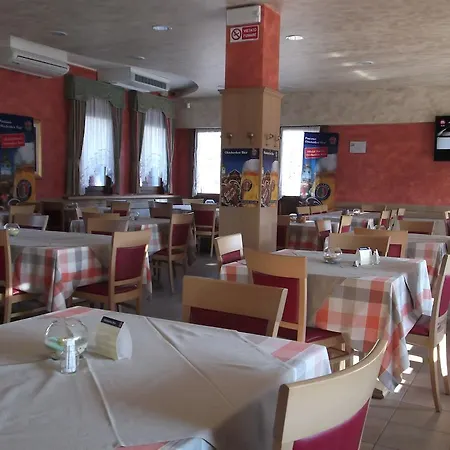 Отель Da Romano Падерно-дель-Граппа